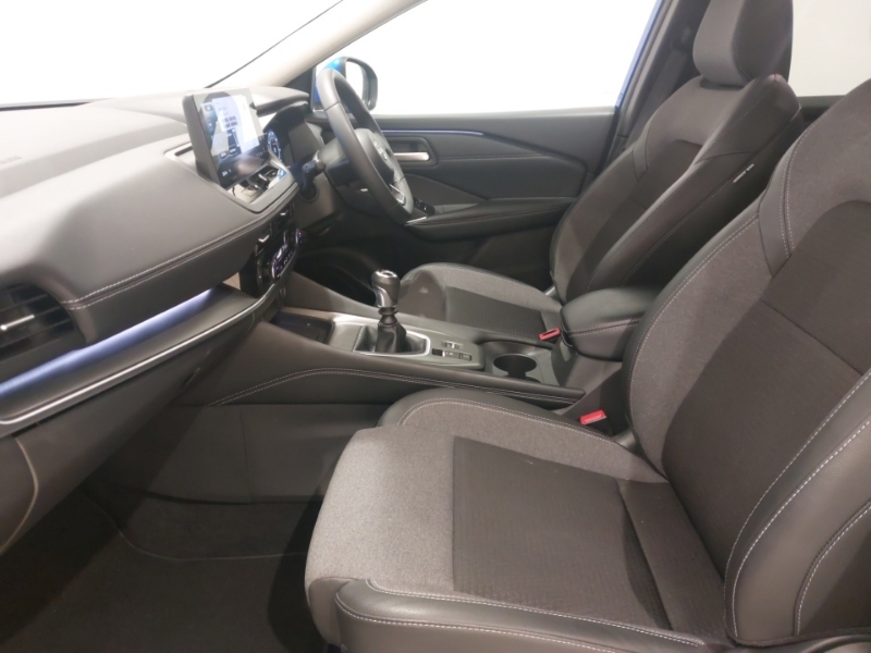 Nissan Qashqai Tekna Black #5