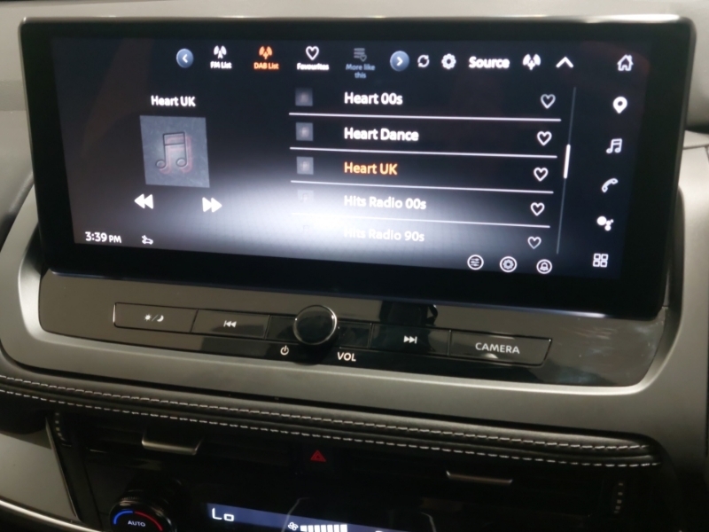 Nissan Qashqai Tekna Black #11