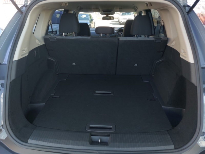 Nissan X-Trail Tekna Silver #18