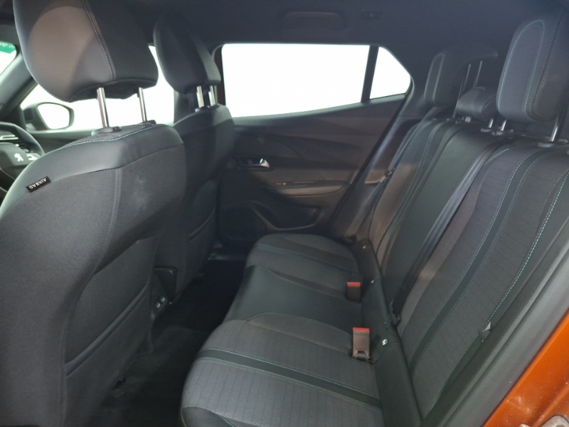 Peugeot 2008 1.2 Puretech 130 Allure Premium Orange #6