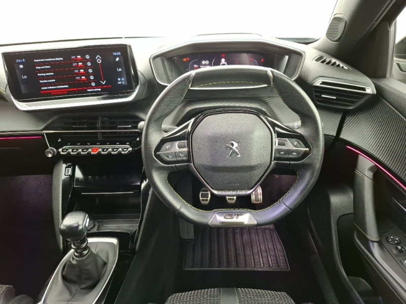 Peugeot 2008 1.2 Puretech 130 Allure Black #8