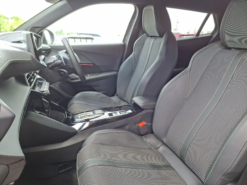 Peugeot 2008 1.2 Hybrid 136 Gt E-dsc6 Grey #5
