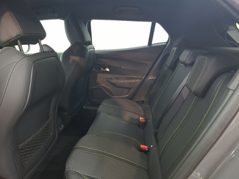 Peugeot e-2008 115Kw Gt 54Kwh Grey #6