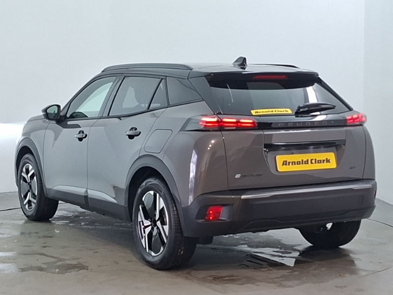 Peugeot e-2008 115Kw Gt 54Kwh Grey #2
