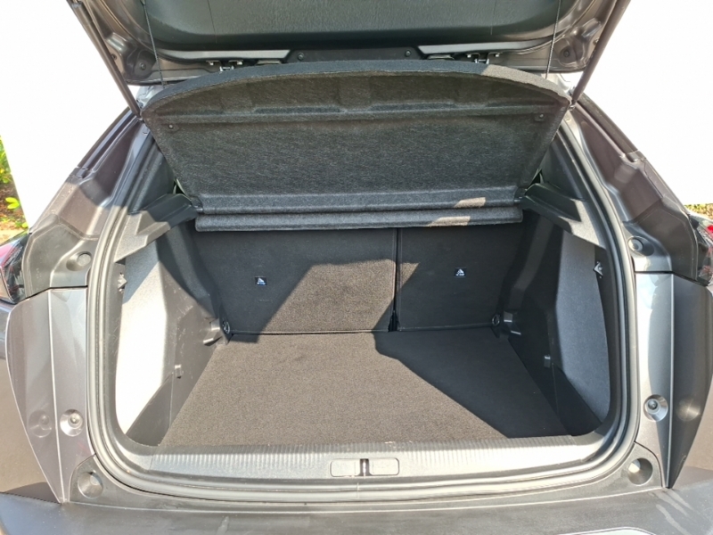 Peugeot 2008 1.2 Puretech Allure Grey #18