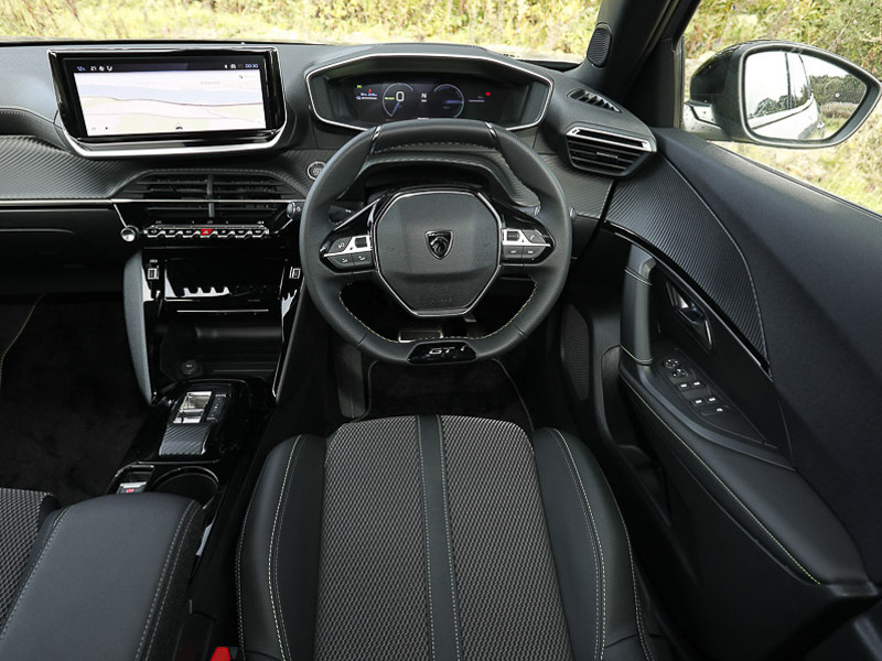 Peugeot e-2008 Peugeot 2008 Gt White #9