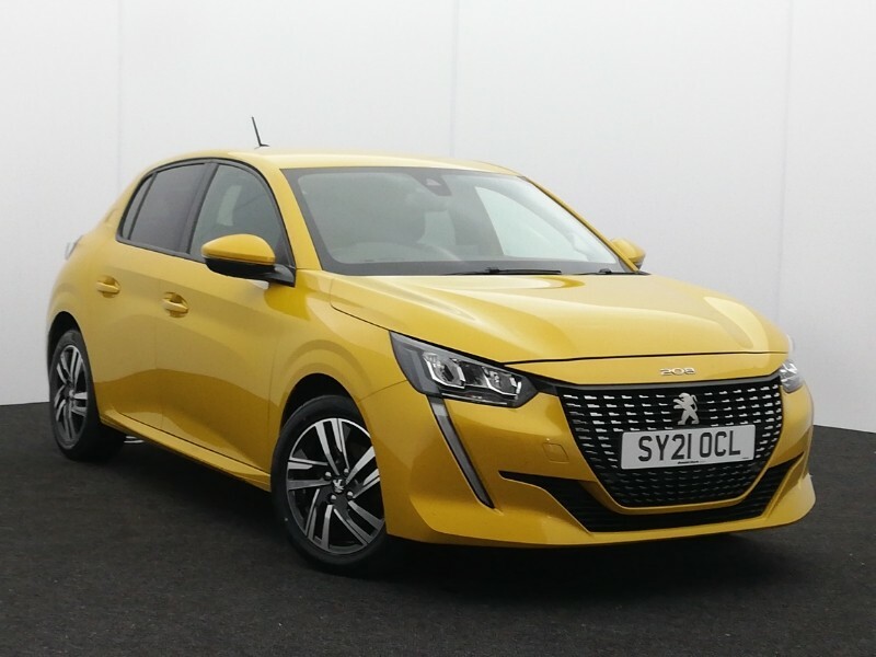Peugeot 208 1.2 Puretech 100 Allure Yellow