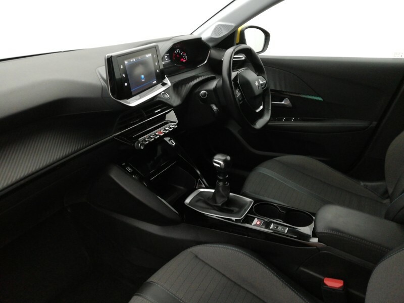 Peugeot 208 1.2 Puretech 100 Allure Yellow #5