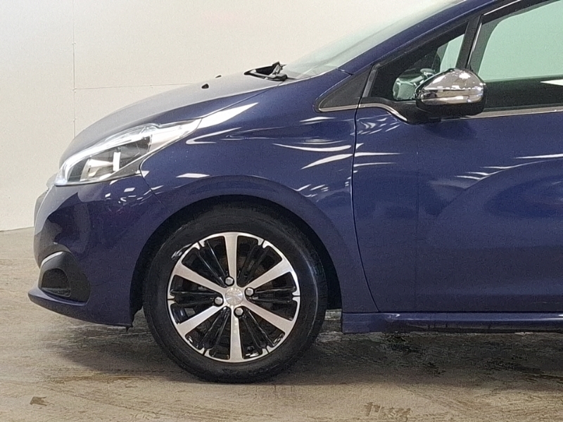 Peugeot 208 1.6 Bluehdi Active Silver #19