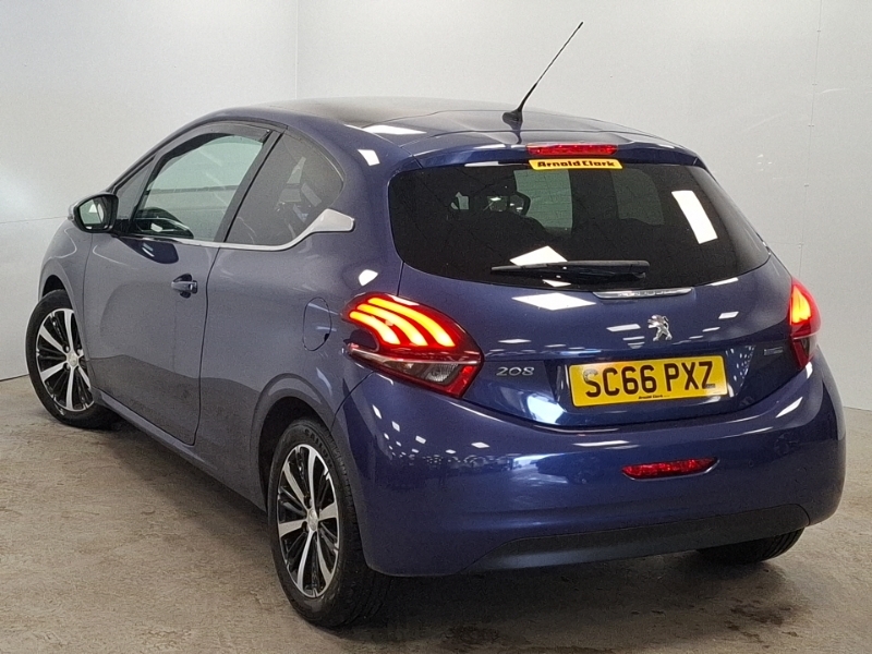 Peugeot 208 1.2 Puretech 82 Allure Blue #2