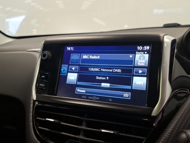 Peugeot 208 1.6 Bluehdi Active Silver #11