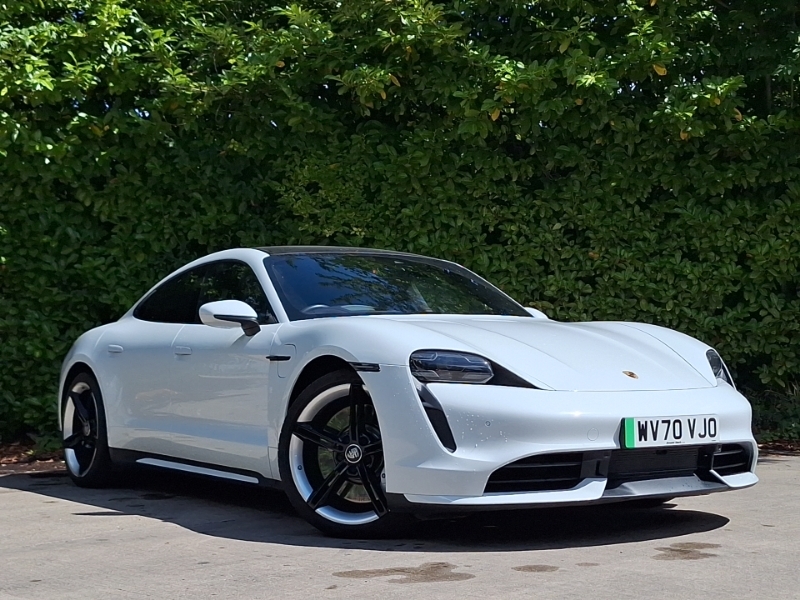 Porsche Taycan 500Kw Turbo 93Kwh White