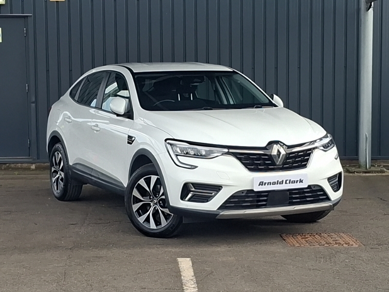 Renault Arkana 1.6 E-tech Hybrid 145 Iconic White