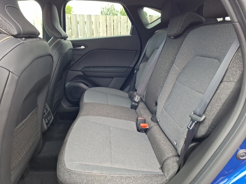 Renault Captur 1.6 E-tech Full Hybrid 145 Techno Blue #6