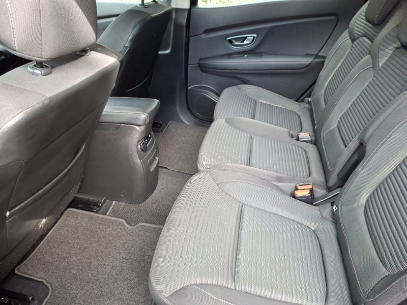 Renault Grand Scenic 1.3 Tce 140 Iconic Black #6