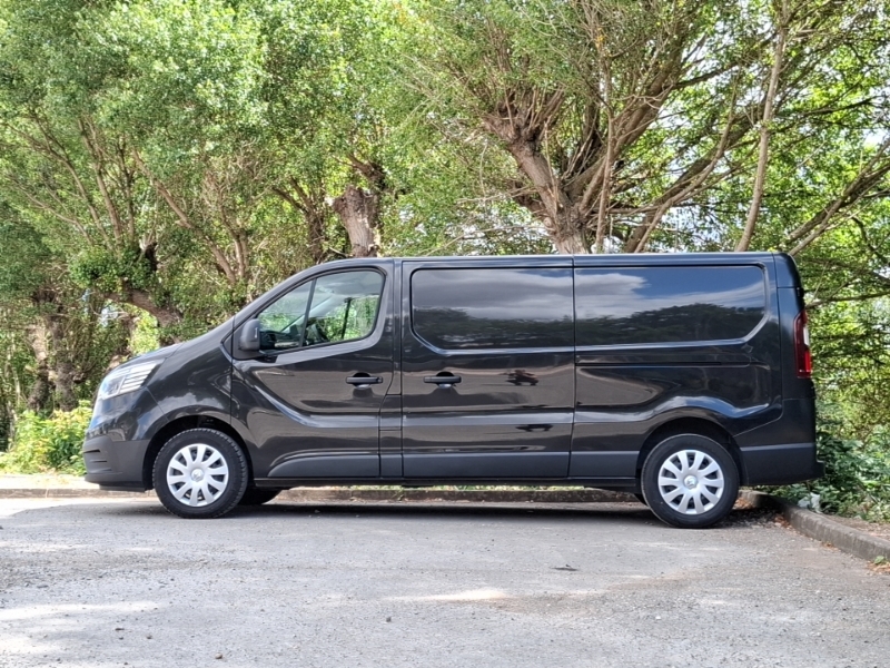 Renault Trafic Ll30 Blue Dci 130 Advance Van Black #4
