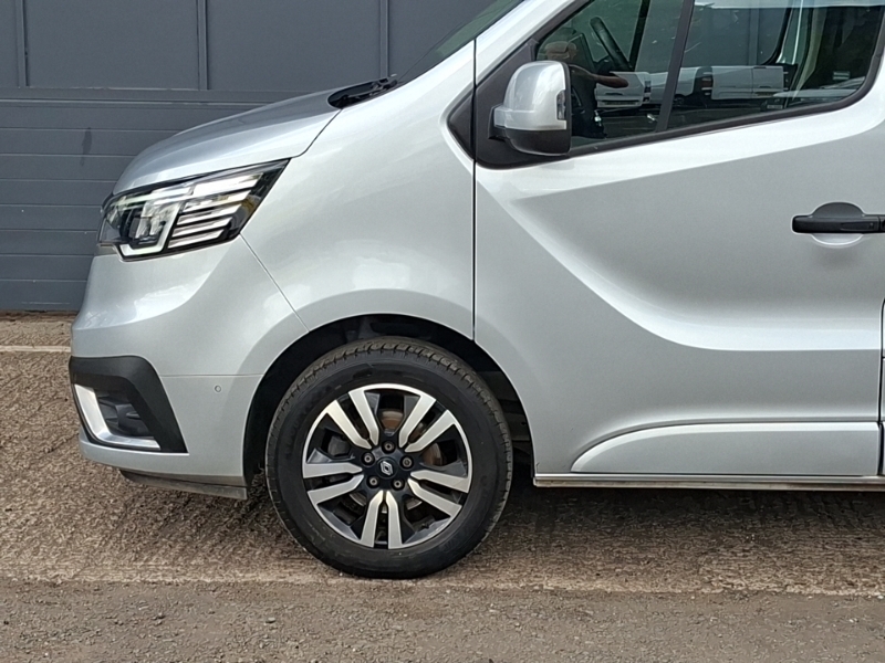 Renault Trafic New Trafic Van Sport Ll30 2.0 Dci 150 Stop Start A Blue #19