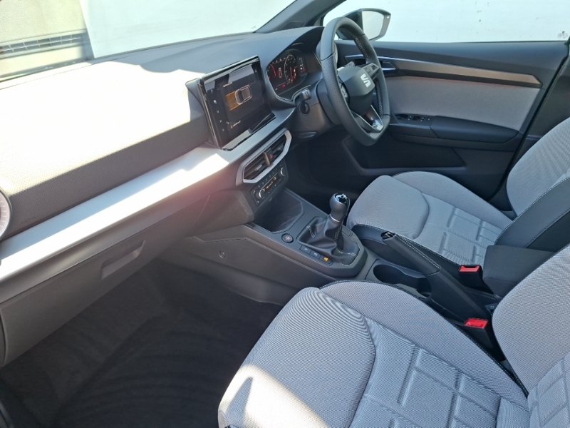 Seat Ibiza 1.0 Tsi 95 Fr Sport Grey #5