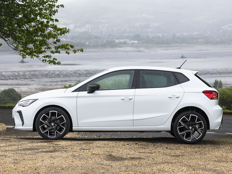 Seat Ibiza 1.0 Tsi 115 Fr Sport Dsg White #4