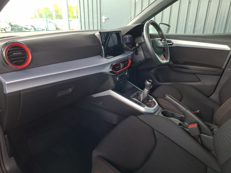 Seat Arona 1.0 Tsi 110 Fr White #5