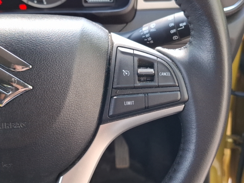 Suzuki Ignis 1.2 Dualjet 999 cc Red #13
