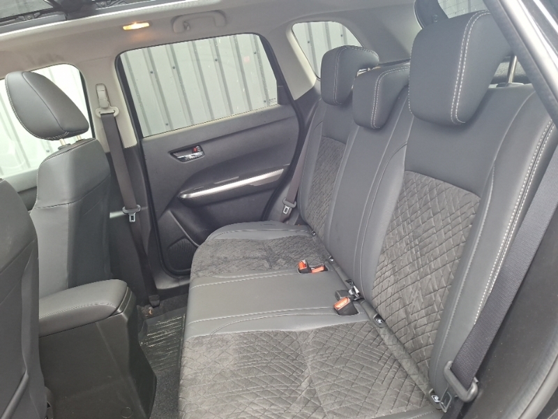Suzuki Vitara 1.4 Boosterjet 48V Hybrid Sz5 Allgrip Black #6