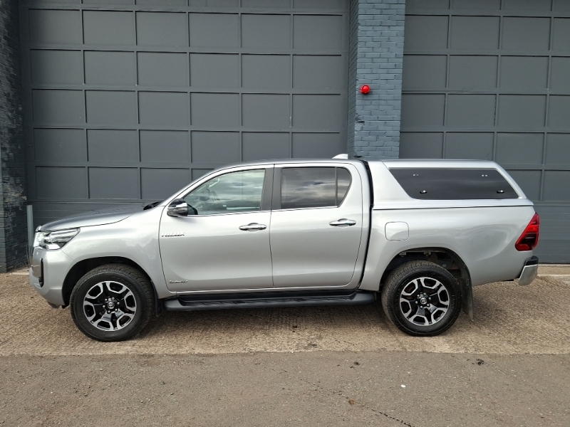 Toyota HILUX Invincible Dcab Pick Up 2.8 D-4d Silver #4