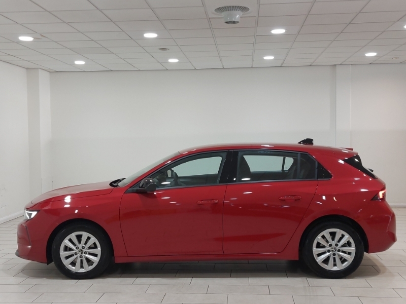 Vauxhall Astra 1.2 Turbo 130 Design Red #4