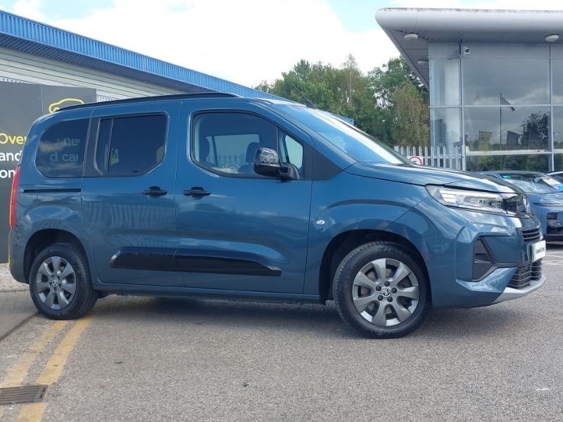 Vauxhall Combo-e Life 52Kwh Ultimate XL Mpv 7.4Kw Charger  #7
