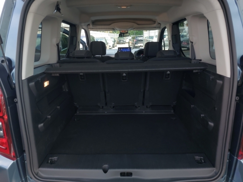 Vauxhall Combo-e Life 52Kwh Ultimate XL Mpv 7.4Kw Charger  #18