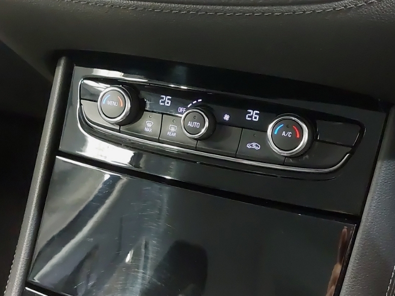 Vauxhall Grandland X Griffin Black #13