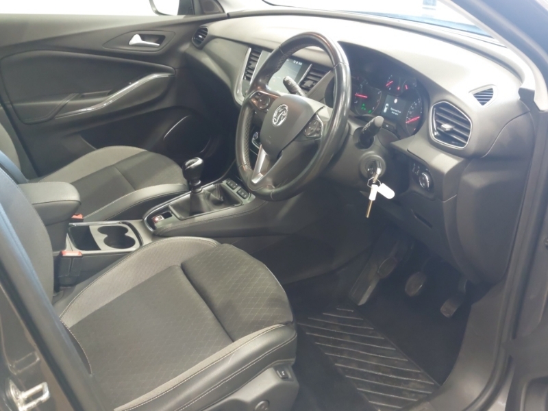 Vauxhall Grandland X Griffin Black #18