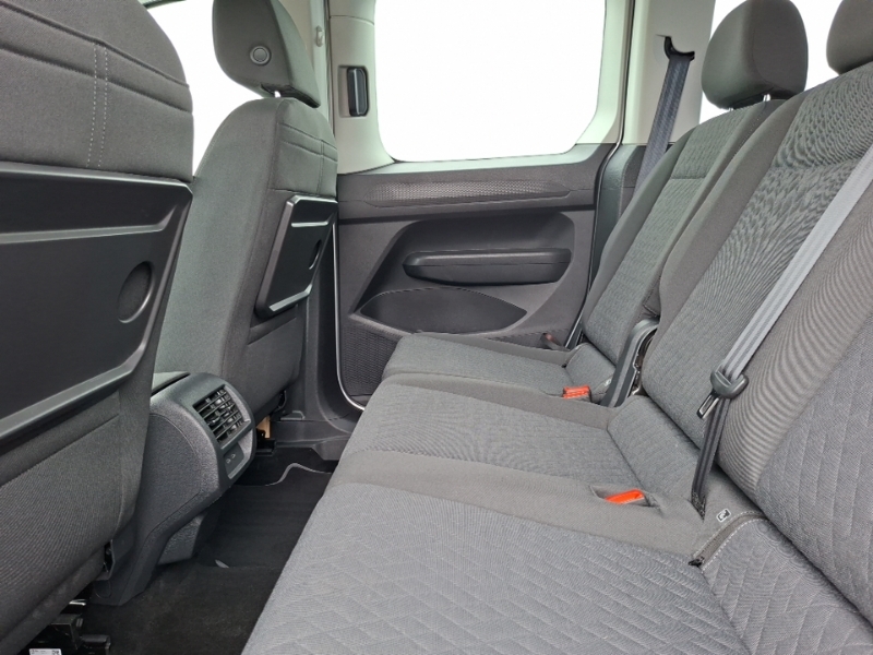 Volkswagen Caddy Life 2.0 Tdi 122 Life Dsg Tech Pack Silver #6