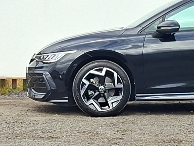 Volkswagen Golf 1.5 Tsi 150 Black Edition Black #19