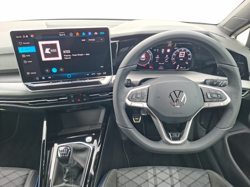 Volkswagen Golf 1.5 Tsi 150 Black Edition Black #8