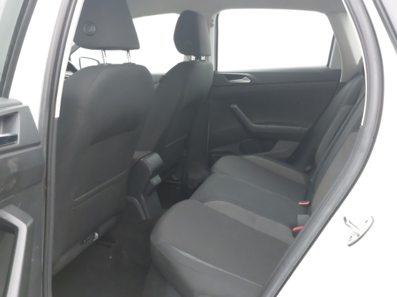Volkswagen Polo 1.0 Life White #6
