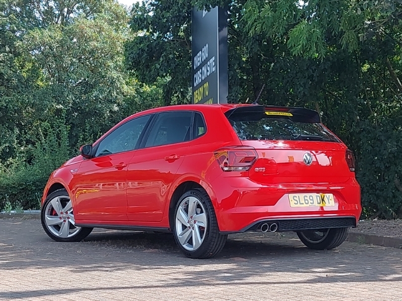 Volkswagen Polo 2.0 Tsi Gti Dsg Red #2