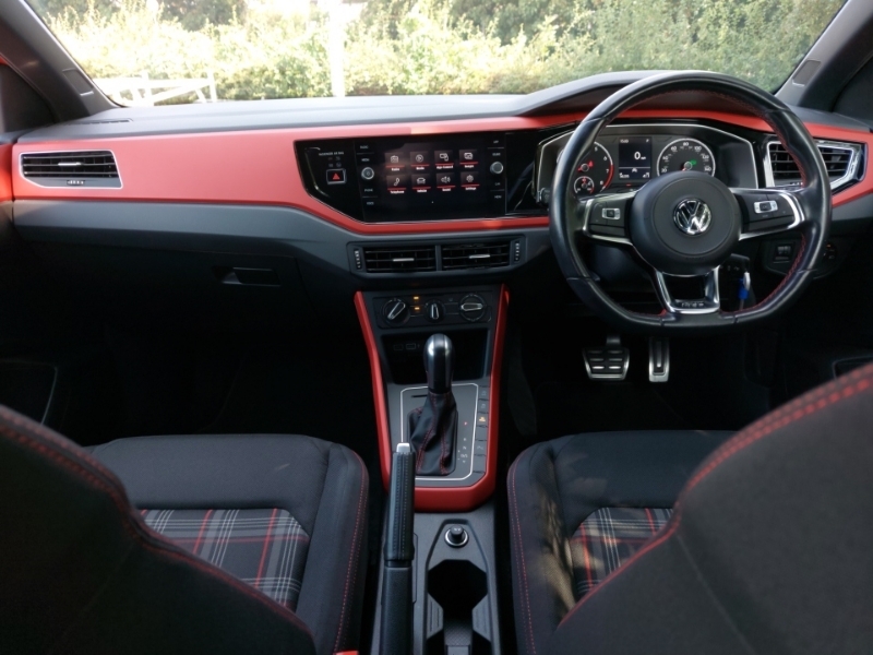 Volkswagen Polo 2.0 Tsi Gti Dsg Red #3