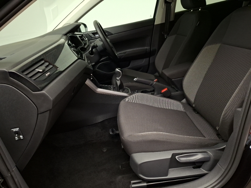 Volkswagen Polo 1.0 Tsi Match Black #5