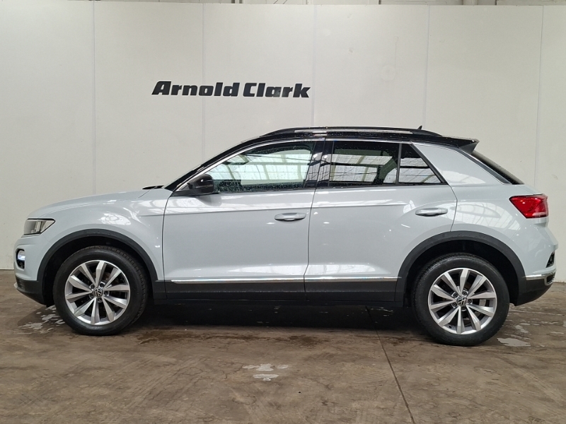 Volkswagen T-Roc 1.0 Tsi 110 Design Silver #4