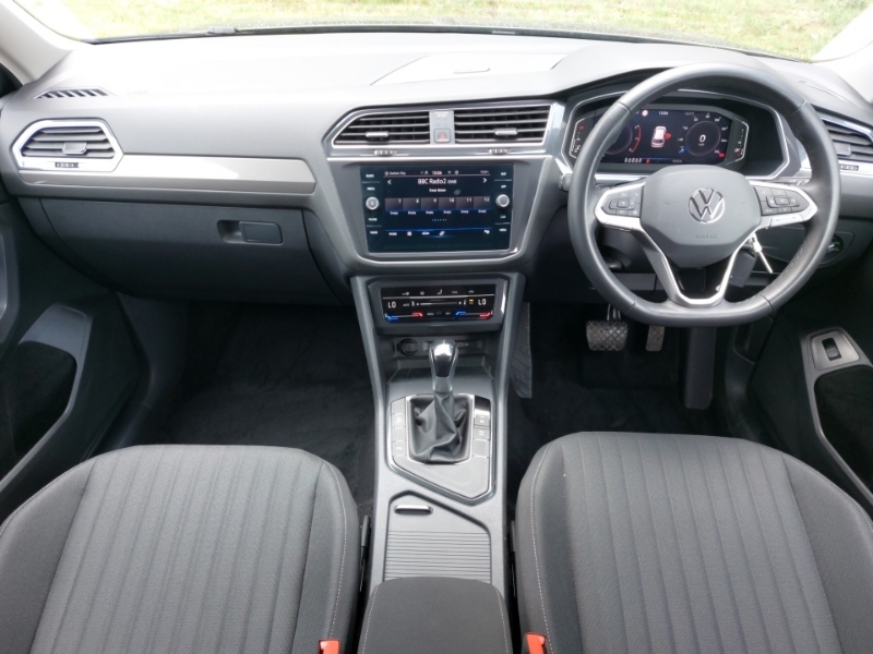 Volkswagen Tiguan Allspace 1.5 Tsi Life Dsg Grey #3