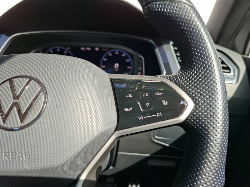 Volkswagen Tiguan Active Tsi #13