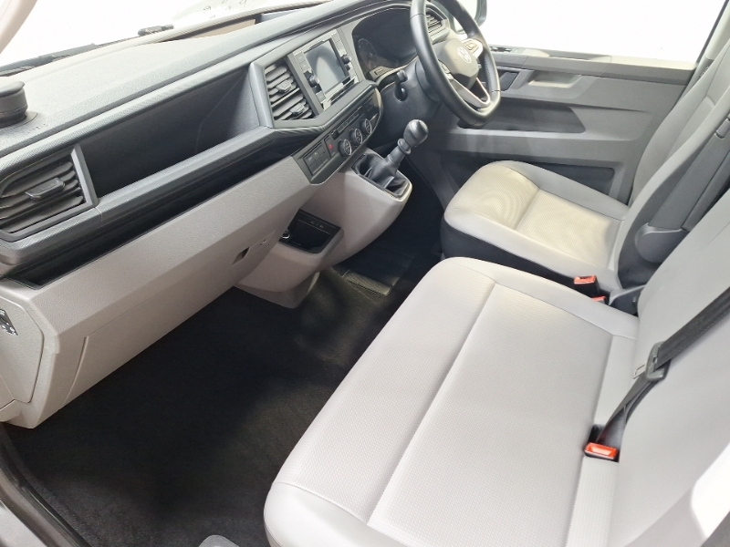 Volkswagen Transporter Shuttle 2.0 Tdi 150Ps Se Minibus Grey #5