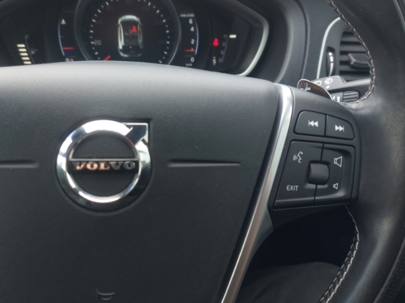Volvo V40 T2 Momentum Nav Plus Rear Camera, Cruis Blue #13