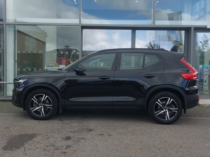Volvo XC40 2.0 B4p Plus Dark Black #4