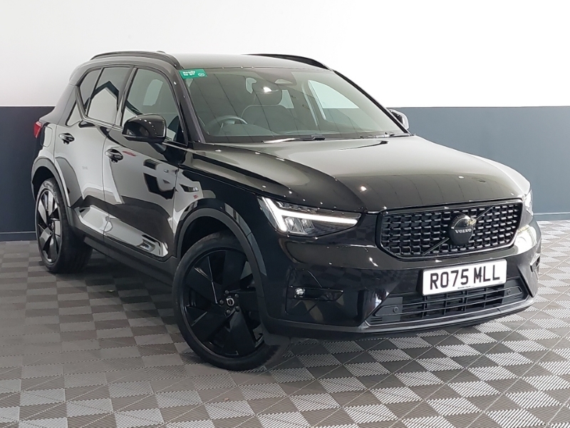 Volvo XC40 2.0 B4p Plus Black Edition Black