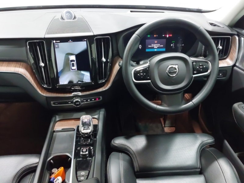 Volvo XC60 2.0 B4d Plus Dark Awd Geartronic Silver #8