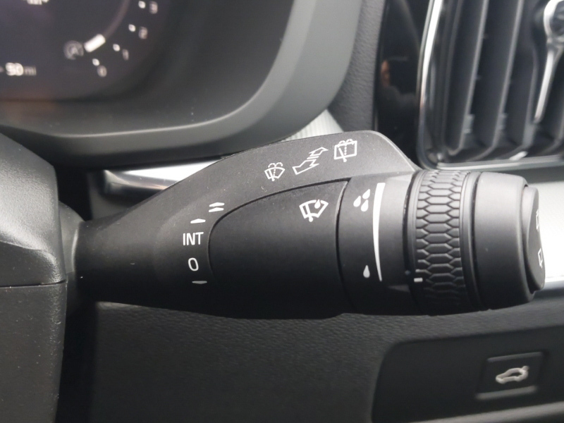 Volvo XC60 Ultra Black Edition Black #14