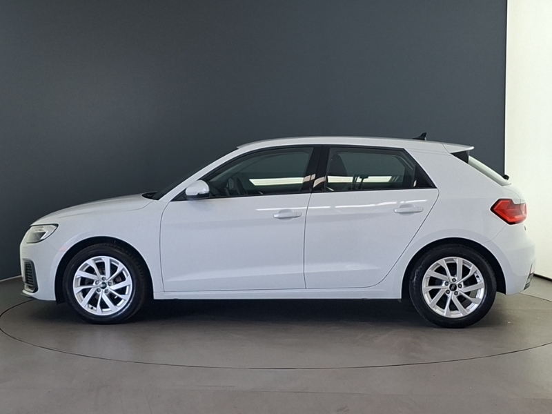 Audi A1 25 Tfsi Sport White #4