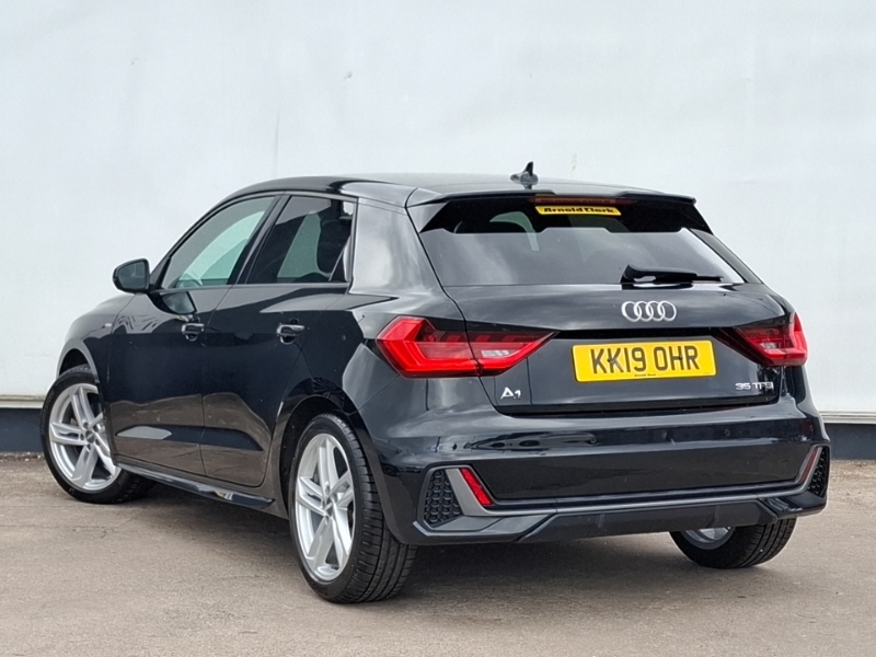 Audi A1 35 Tfsi S Line S Tronic Black #2